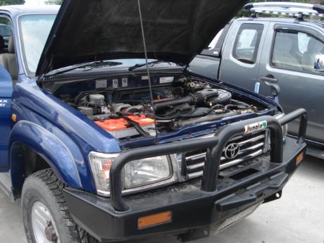 Toyota Hilux Tiger EFI 2000 to 2001 from Thailand's top Toyota Hilux Tiger exporter - Jim Autos Thailand